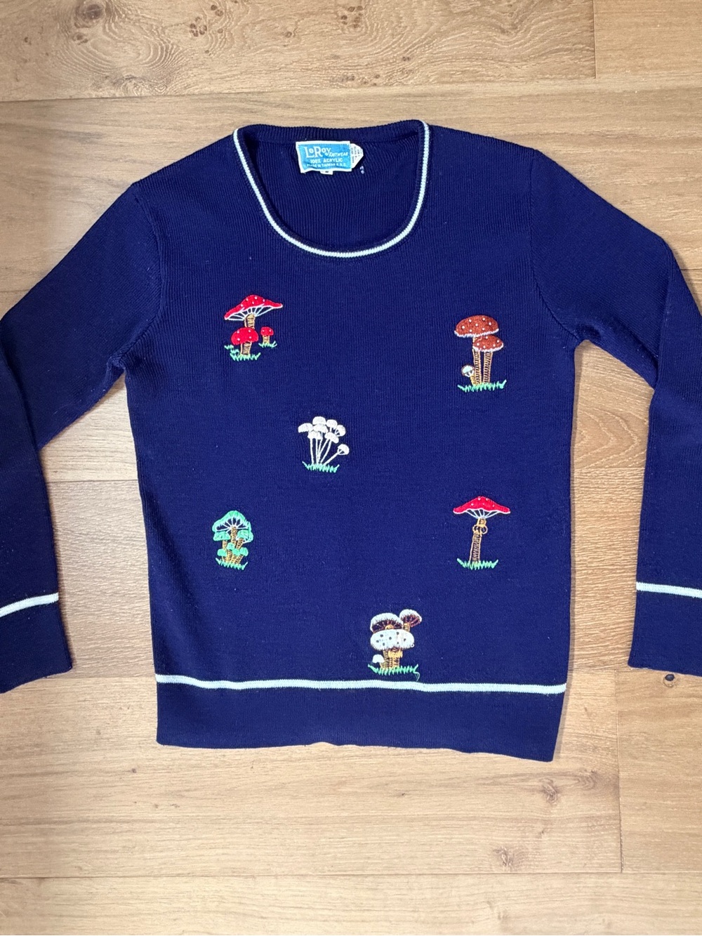 VTG 70s Fairycore Sweater LeRoy Knitwear Navy Mushroom Embroidered Acrylic Small